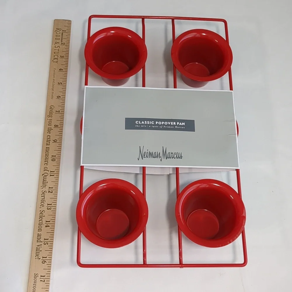 Neiman Marcus Red Classic 6 Cup Popover Pan